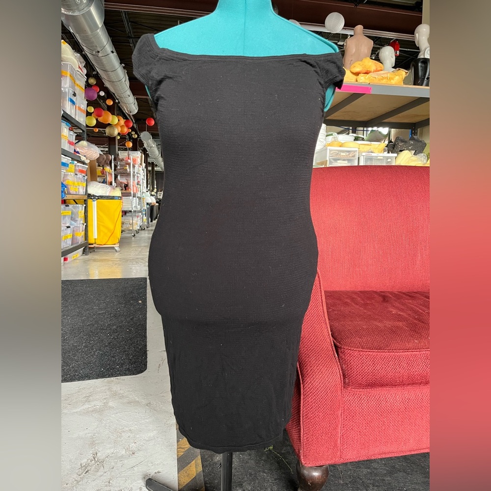 H&M Black Off-Shoulder Midi Dress